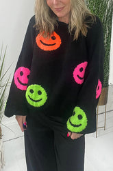 Lockerer Pullover mit Smiley-Gesicht, überschnittenen Schultern und Strick